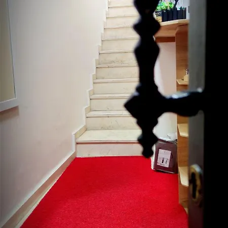 Mimoza Istiklal 4*