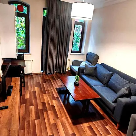 Mimoza Istiklal Lägenhetshotell 4*