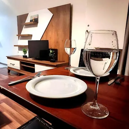 Mimoza Istiklal Aparthotel Istanboel